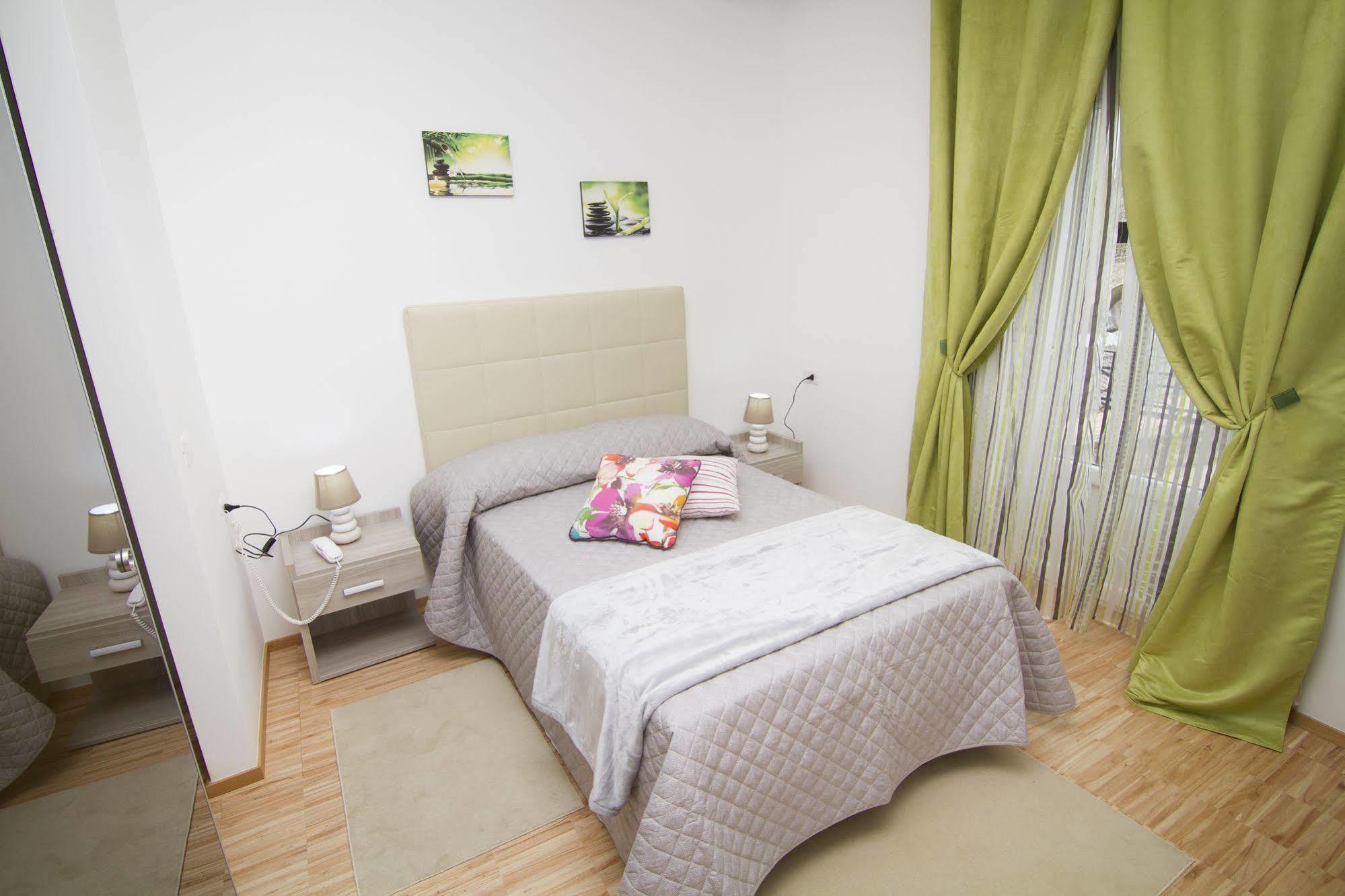 Al Bastione Relais Suite & Rooms Gravina in Puglia Buitenkant foto