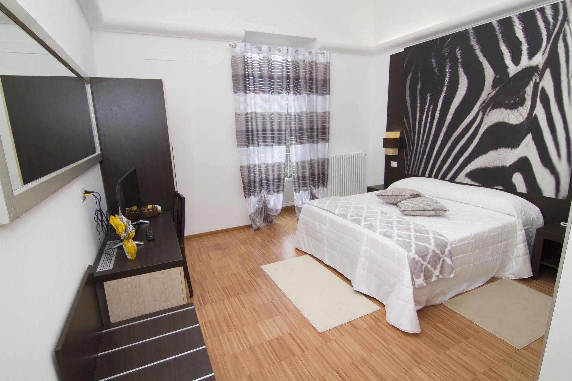 Al Bastione Relais Suite & Rooms Gravina in Puglia Buitenkant foto